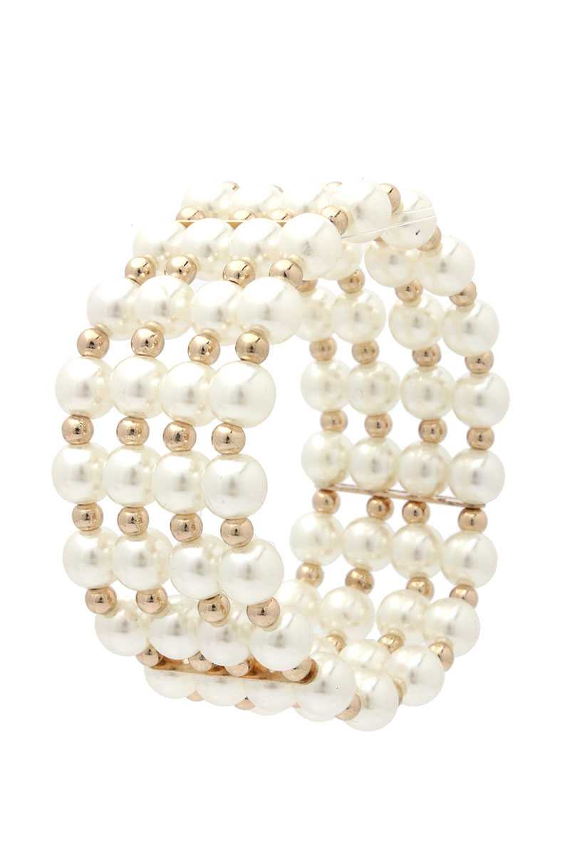 The Pearl Bracelet